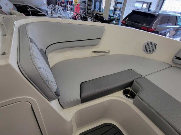 2025 Bayliner VR5 - Proarc Tower Pkg US-BLBX1465H425 [photo 23]